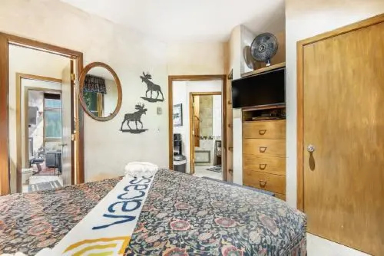 River Bank Lodge 2914