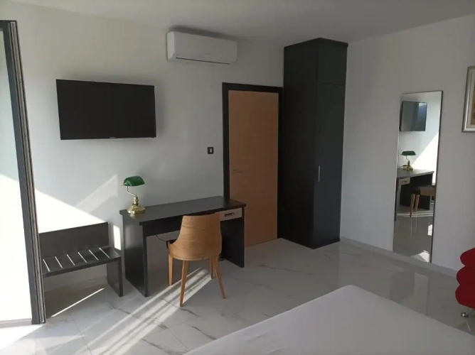 Standard Double room with balcony and with partial sea view