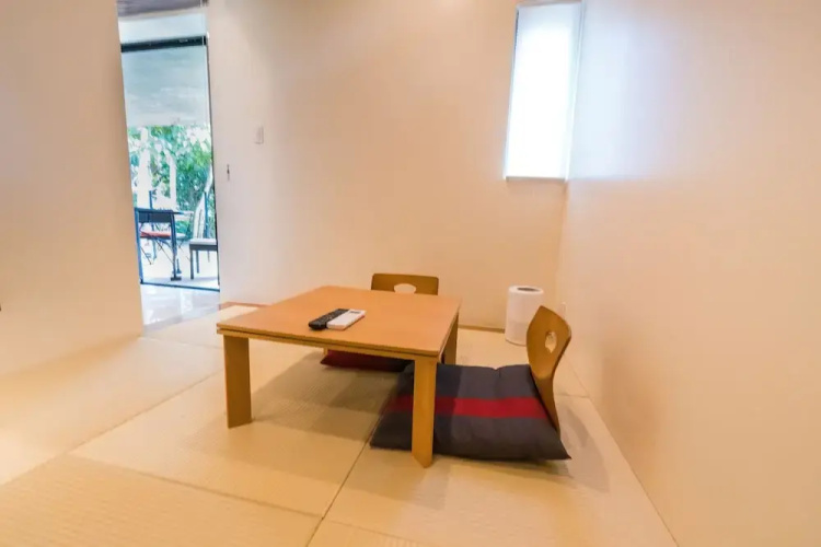 BANYAN217