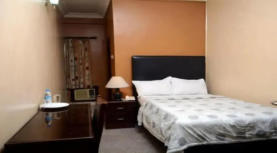 Christine Apartment Hotel Ltd