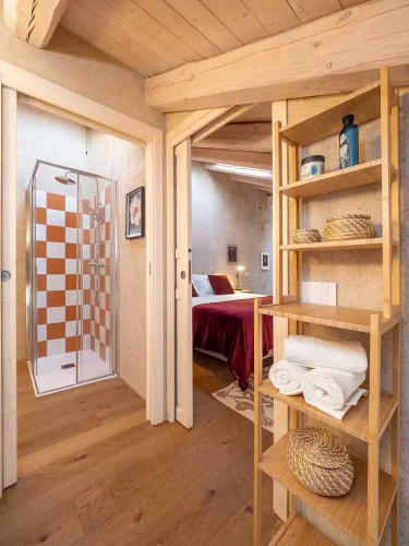 Green Lodge - Apartment 11 - 1BR 1 Bath
