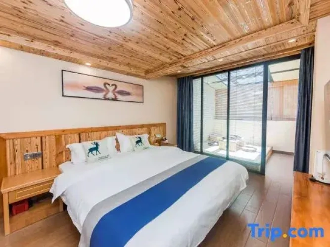 1 Bedroom Double Suite