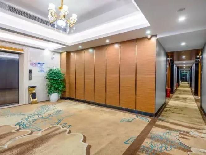 Shenzhen huaqiaoli Hotel
