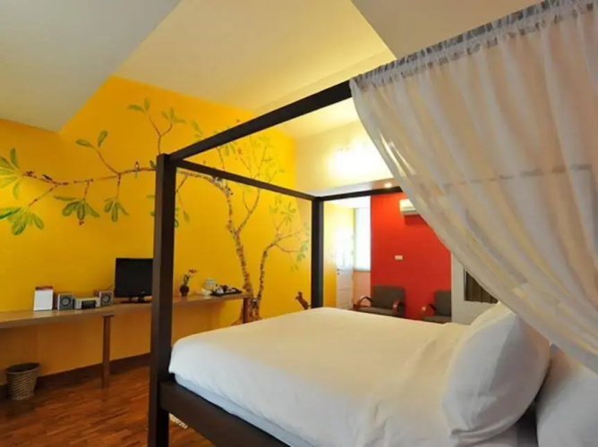 Serene Bangkok Bed Breakfast