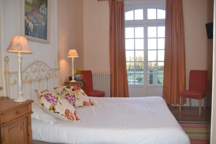 Standard Double room with view