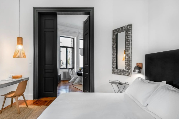 Art Pantheon Superior Suite