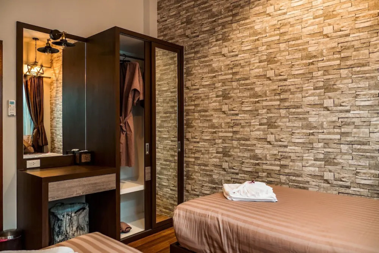 KG Private Pool Villas Soi 9