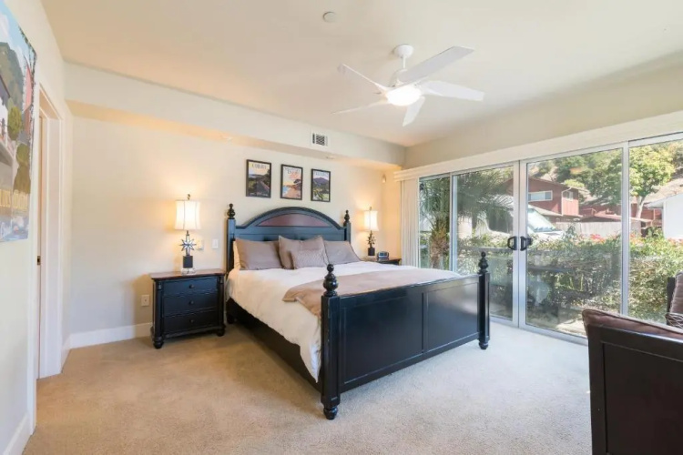 215 San Miguel