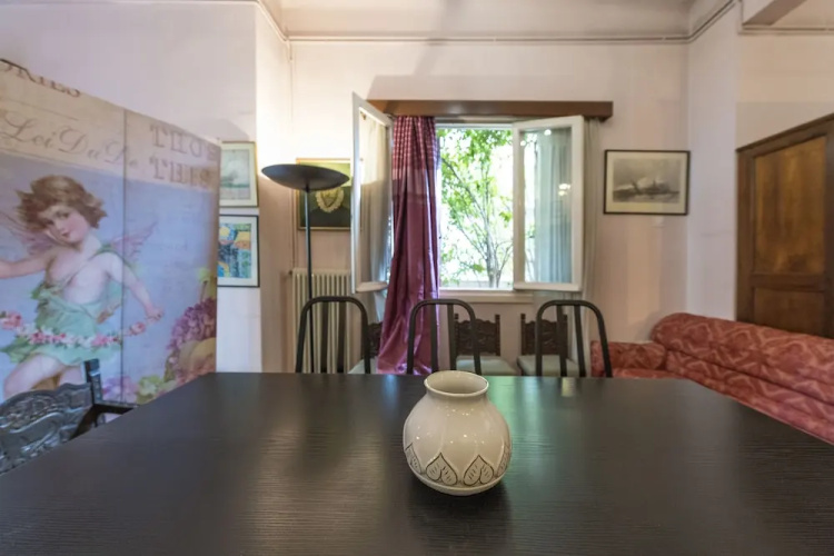 Metaxourgio Luxury Suite