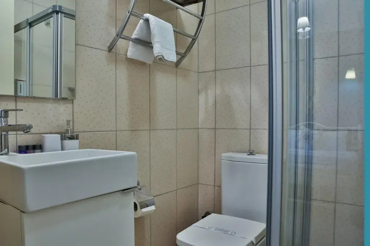 Cunda Eren Otel