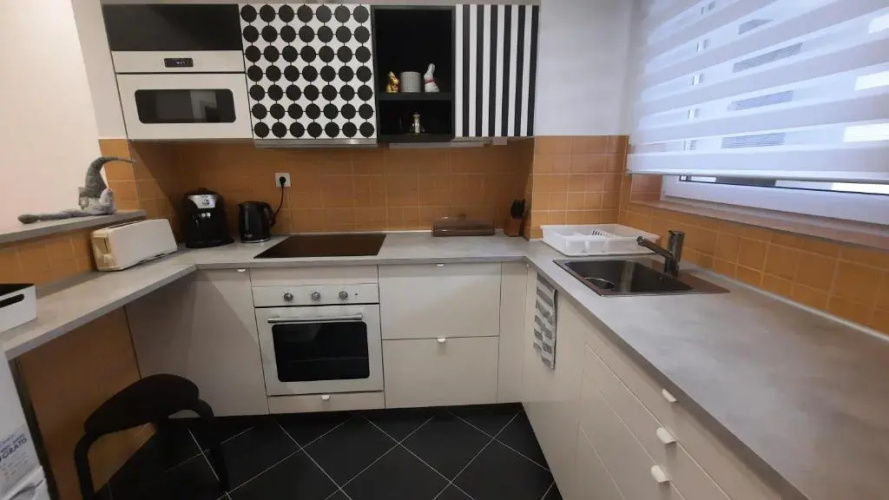 DISZTINGVÁLT Apartman