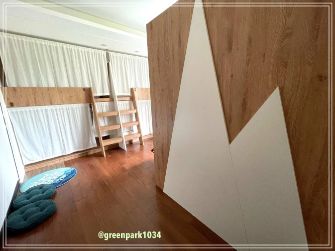 Bed in Dorm