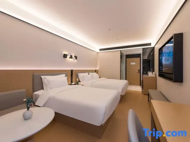 Standard Family room