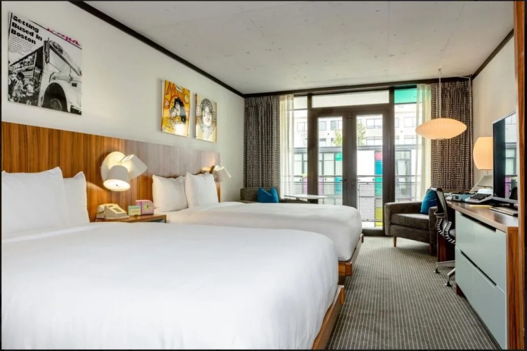 The Verb Hotel