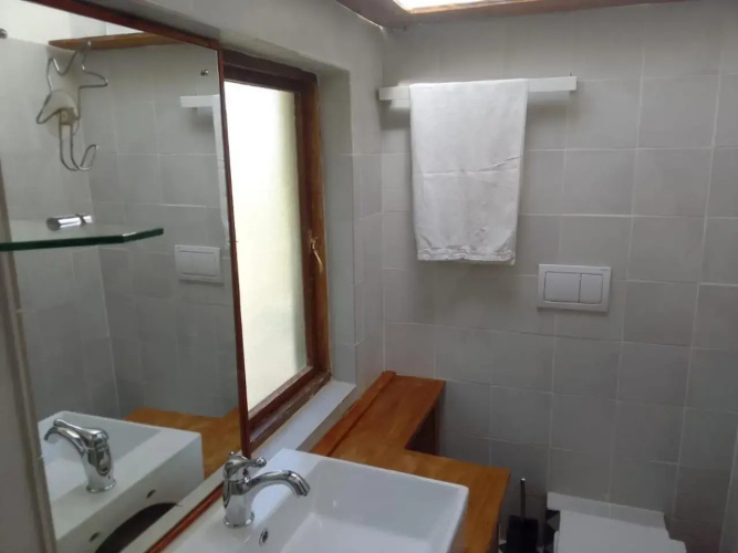 * Couples and family secluded getaway + pool*