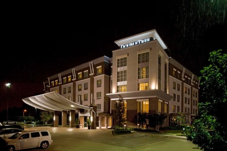 Deluxe Double Suite