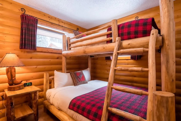 Baker Creek Chalets