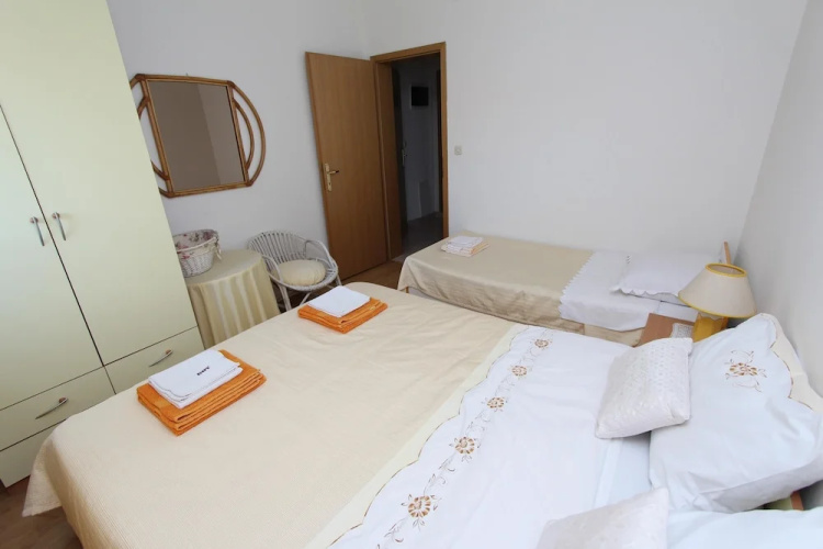 Apartments Milena