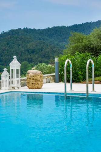Kefi Luxury Villas