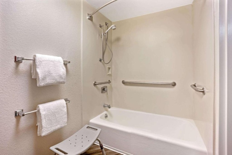 Deluxe Double Suite