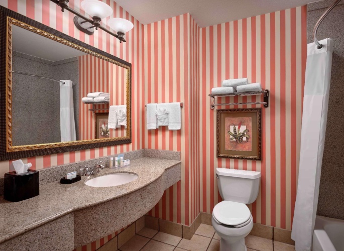 Quadruple Suite