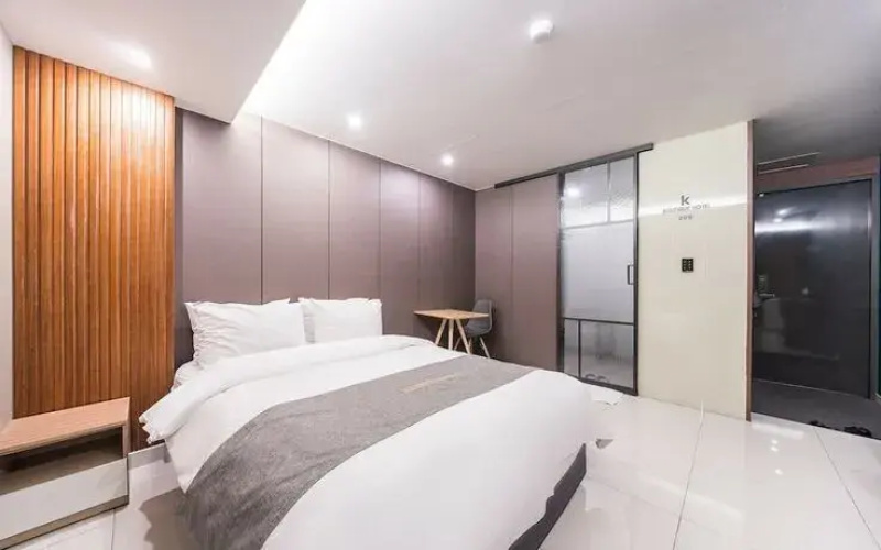 Hotel K