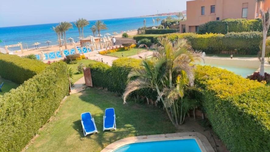 3 Bedrooms Villa