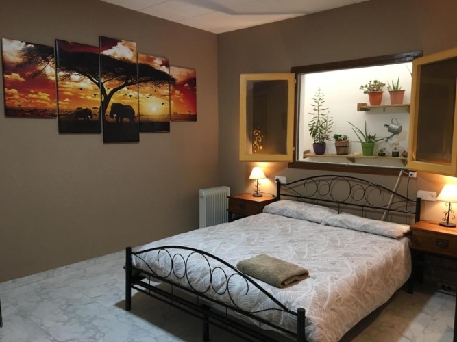 3 Bedrooms Cottage