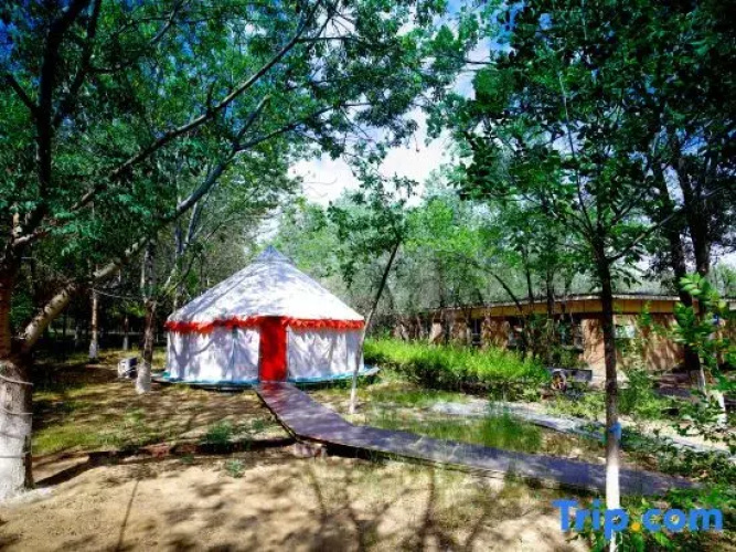 Youshan folk hotel
