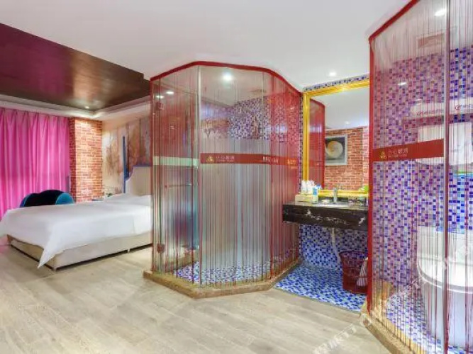 Caifu Holiday Hotel