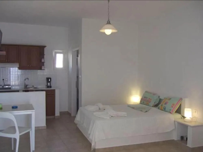 Donoussa Rooms