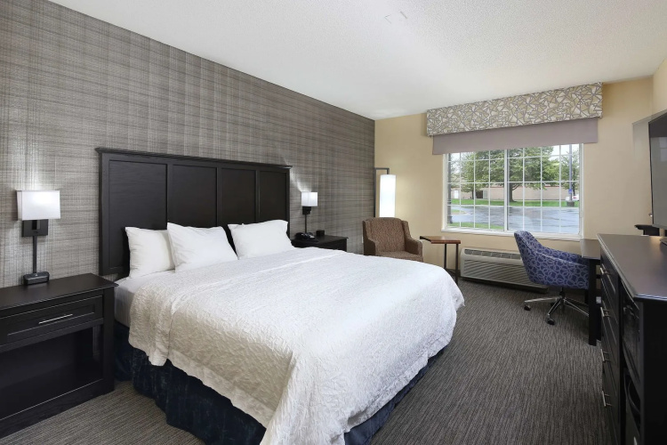 Hampton Inn Holland
