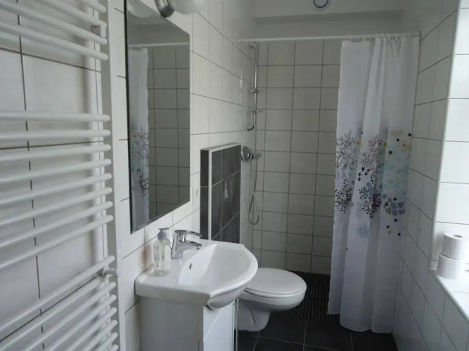 B28 Apartments