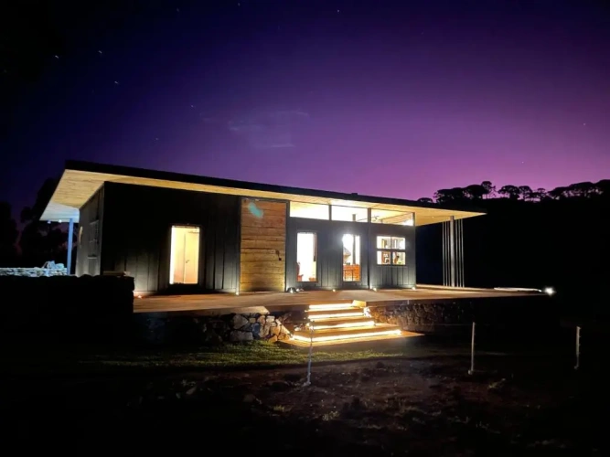 2 Bedrooms Cottage
