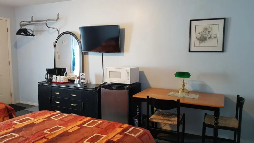 Countryside Inn