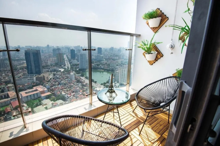 Homefromhome Metropolis Apartments