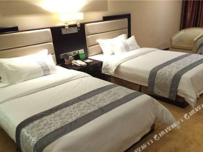 Deluxe Double Suite