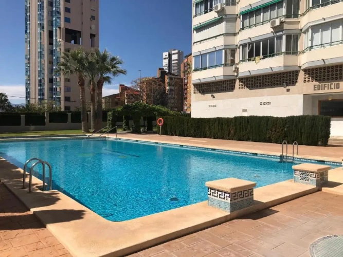 2 Bedrooms Apartment