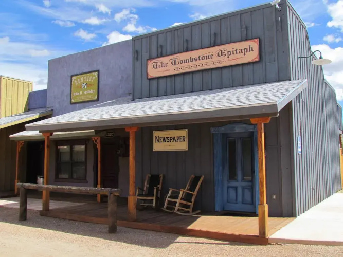 Tombstone Monument Guest Ranch - Arizona