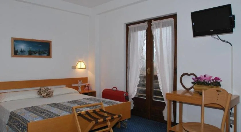 Hotel Mae'