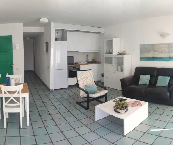 2 Bedrooms Apartment