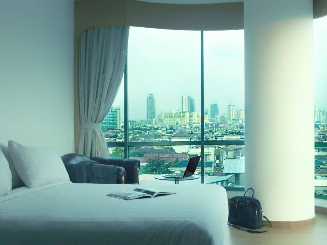 Business Hotel Tomang