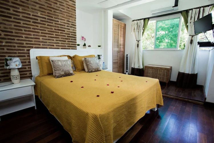 Hotel Portes 9