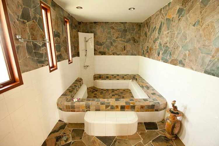 4 Bedroom Grand Deluxe Idyllic Beach Villa