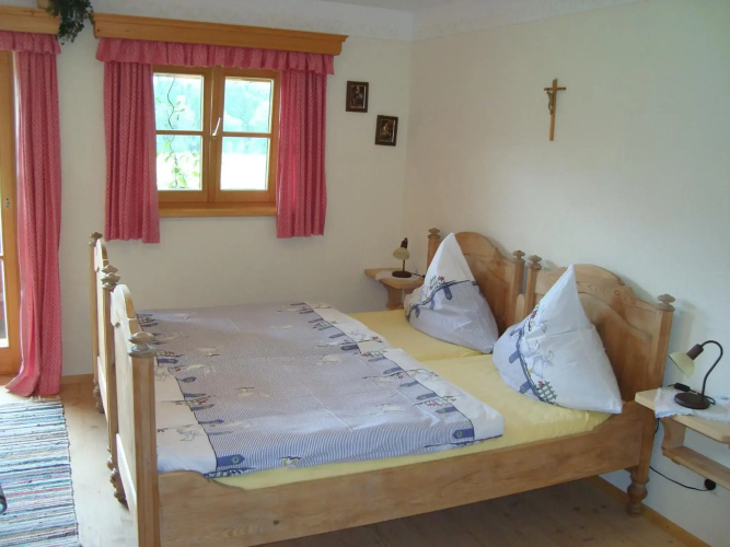 Ferienwohnung Regina Holzner