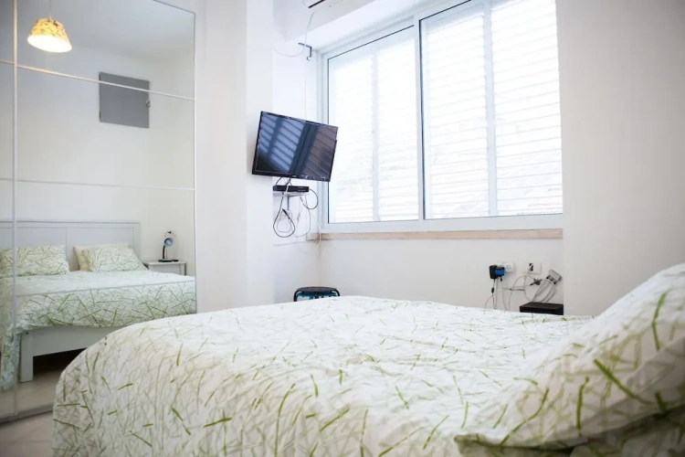 2 Bedrooms Apartment with balcony