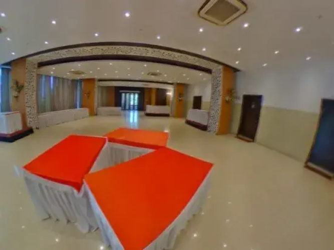 Hotel Rangoli Pearl