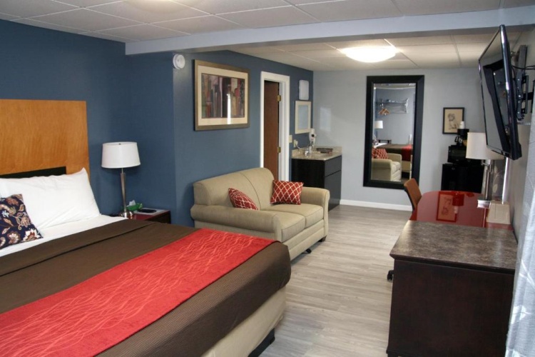 Deluxe Double Suite with view