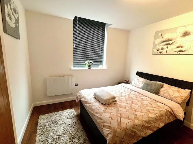 Captivating 2-bed Apartment in Bedford
