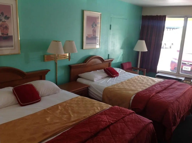 Budget Inn